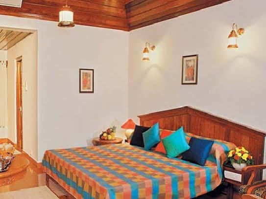 Cocobay Resort Кумараком Экстерьер фото